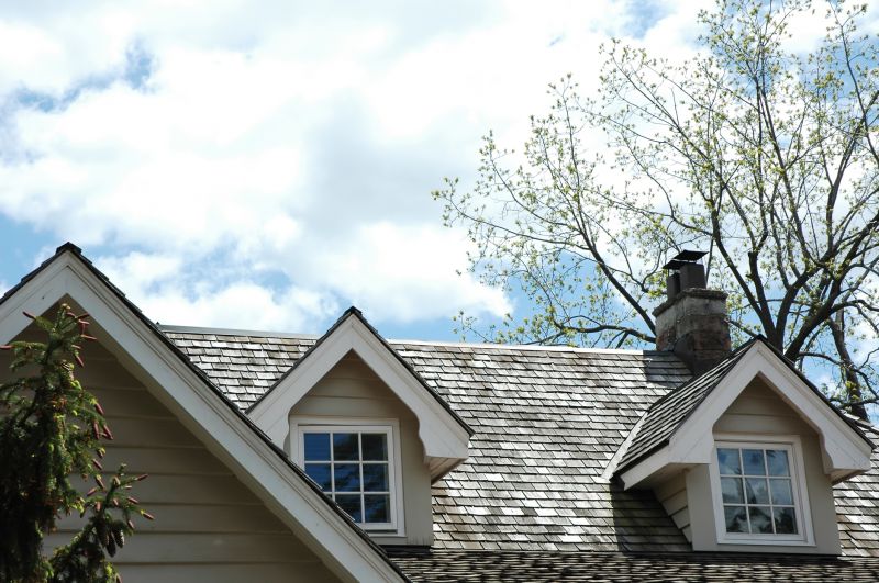Cedar Roof Installation detail